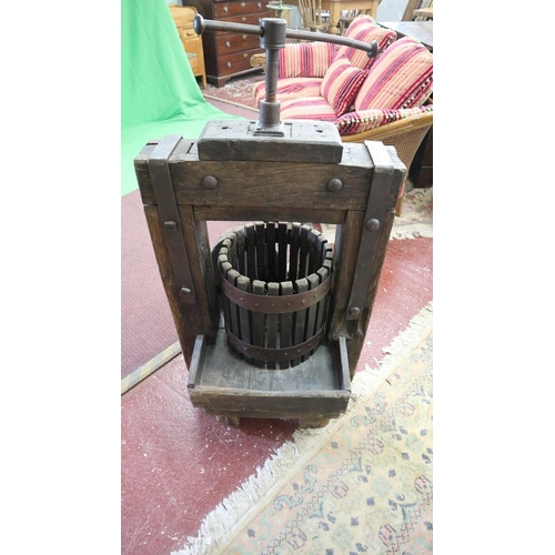 302 - Antique apple press