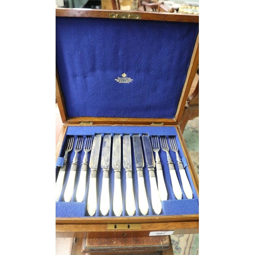 307 - 3 cased cutlery sets