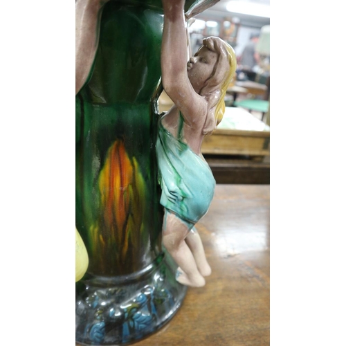 348 - Majolica jardinere - Approx height: 44cm