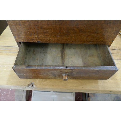 375 - Antique Wooden deed box - Approx size: W: 34cm D: 26cm H: 26cm