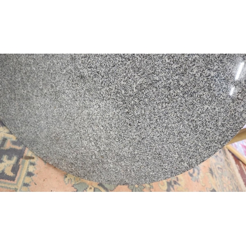 402 - Circular granite table top 75cm diameter