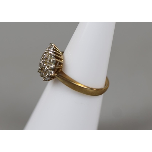 49 - Gold & diamond set cluster ring - Approx size: K