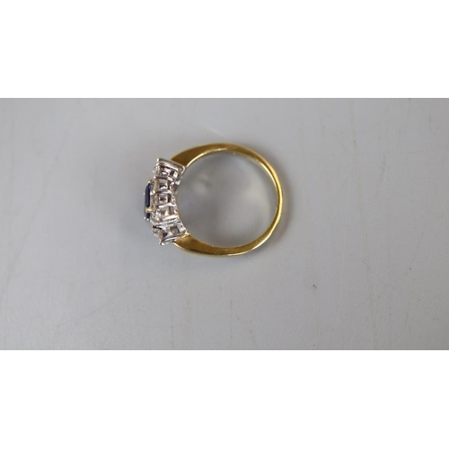 50 - 18ct gold sapphire & diamond ring - Approx size: N