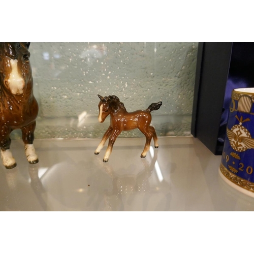 125 - 4 Beswick horses