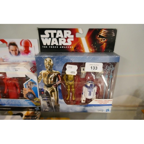 133 - 6 Star Wars boxed figure sets