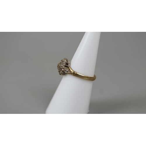 30 - Gold diamond cluster ring - Approx ring size: K