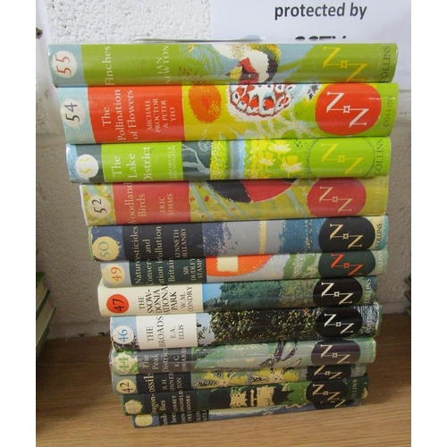 302 - New Naturalist hardback books - Volumes 40, 41, 42, 44, 46, 47, 49, 50, 52, 53, 54 & 55