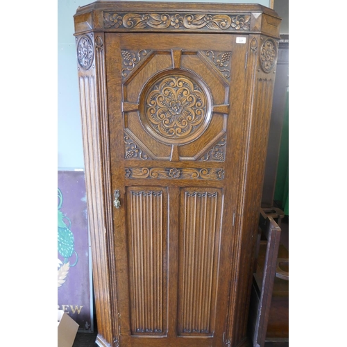 331 - Carved oak wardrobe - Approx size W: 90cm D: 40cm H: 190cm