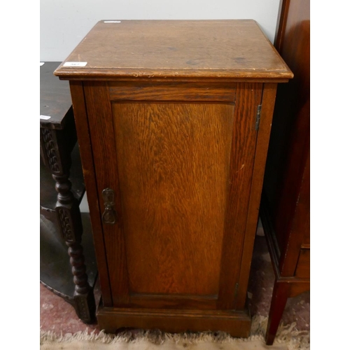 367 - Oak pot cupboard