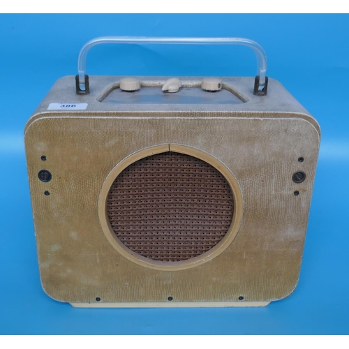 386 - Everready sky queen vintage radio