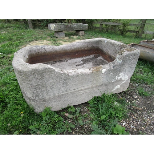 437 - Very large antique stone trough - Approx size L: 123cm W: 78cm H: 50cm