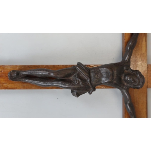 103 - Crucifix bronze Jesus