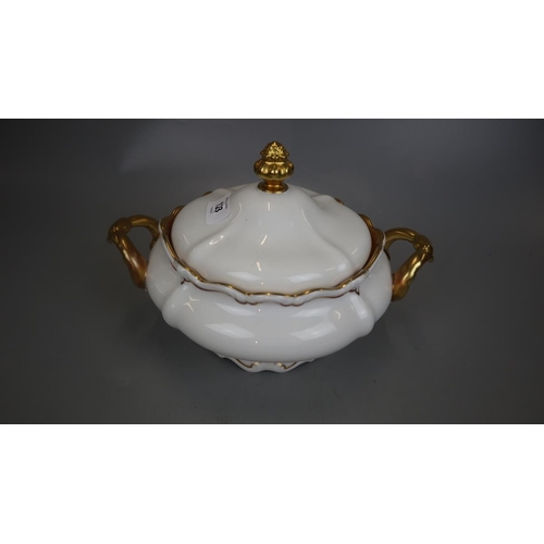 123 - Collection of Rosenthal china - Pompadour