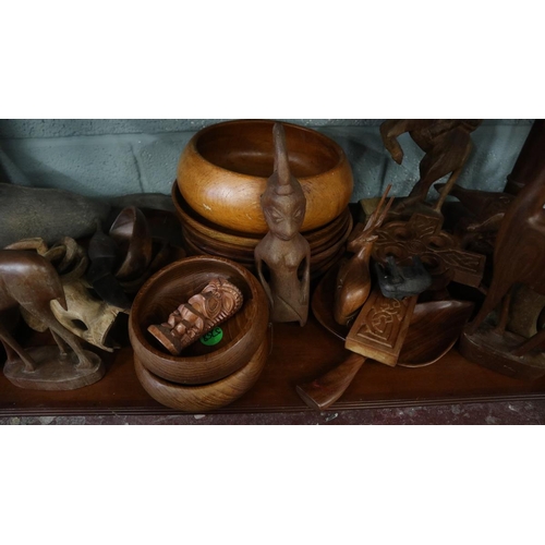 175 - Collection of wood & treen