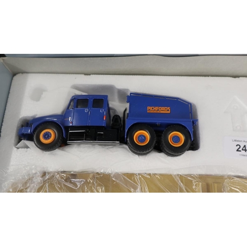 241 - Corgi - Heavy Haulage Pickfords 18002