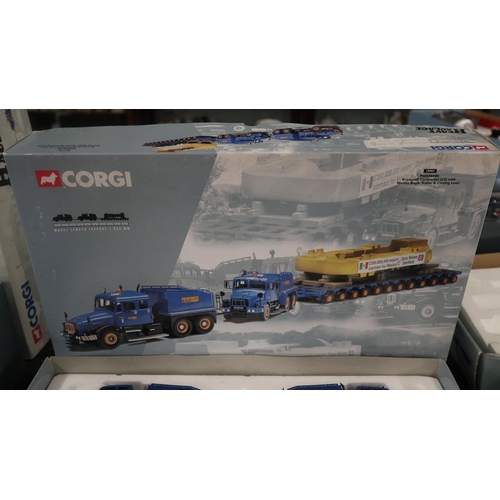 241 - Corgi - Heavy Haulage Pickfords 18002