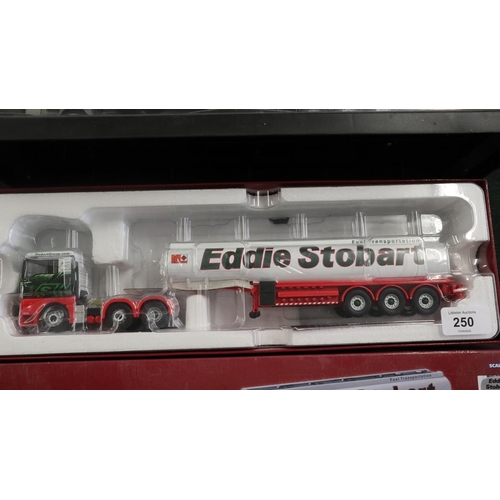 250 - Corgi Trucks - Eddie Stobbart CC15207 Tate and Lyle 75402