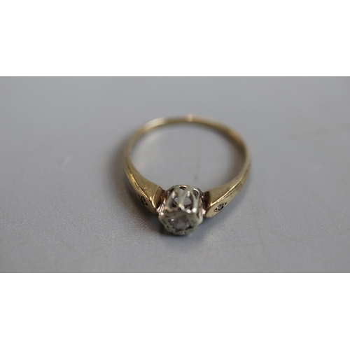 29 - Gold diamond solitaire ring - Approx size: N