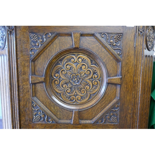 331 - Carved oak wardrobe - Approx size W: 90cm D: 40cm H: 190cm