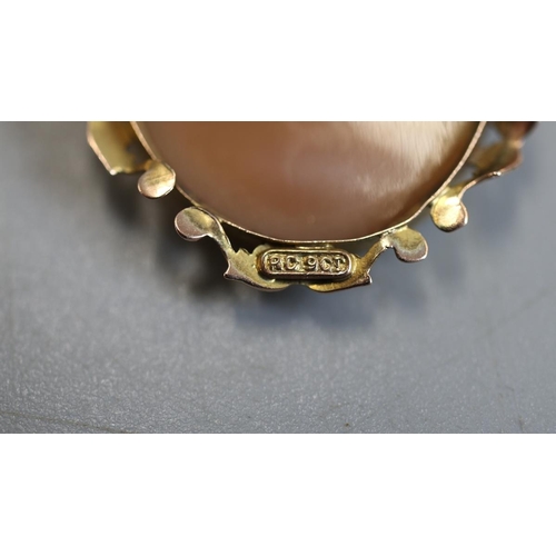 55 - Gold Cameo brooch