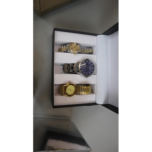 70 - Large collection of watches to include Dolce & Gabbana watch