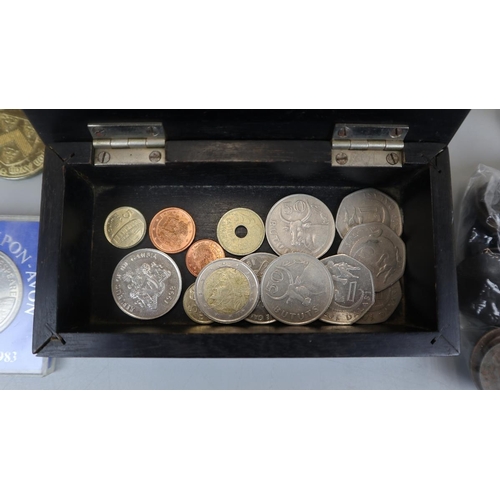 76 - Collection of coins