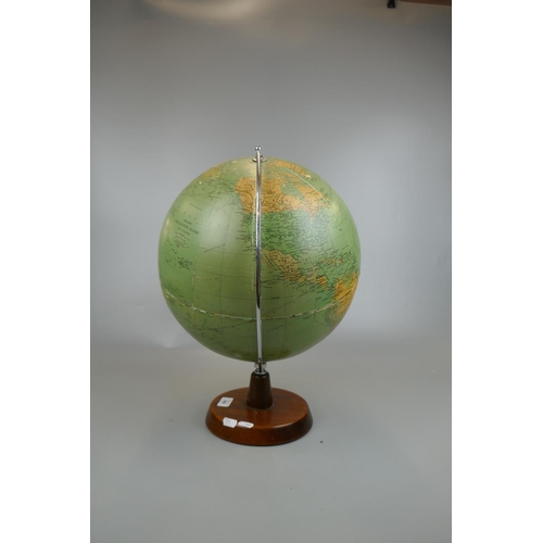 366 - Large vintage globe - Approx height: 47cm