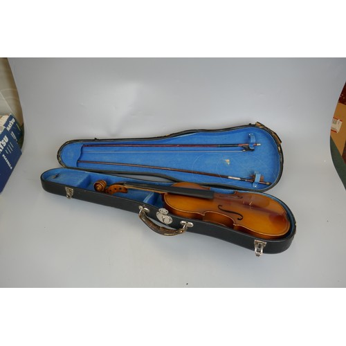 403 - Collection of violins A/F