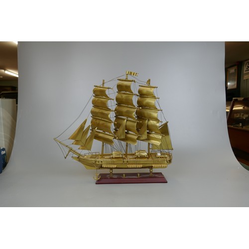 405 - 2 model yachts - Approx height of tallest: 87cm