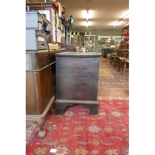 409 - Georgian oak box with candle box - Approx size W: 106cm D: 50cm H: 70cm