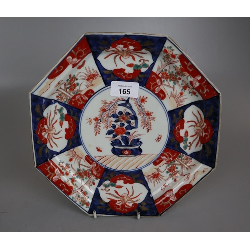 165 - Early Imari plate