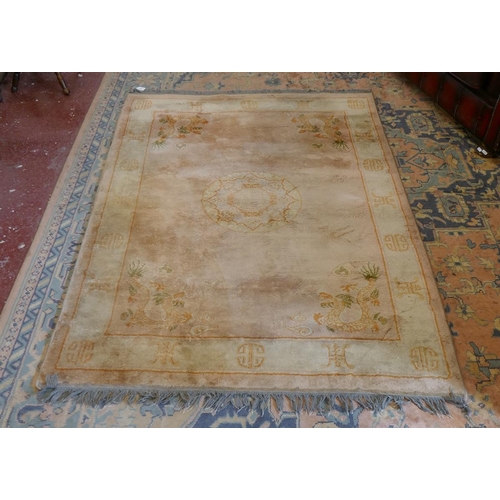 383 - Chinese rug - Approx size: 180cm x 130cm