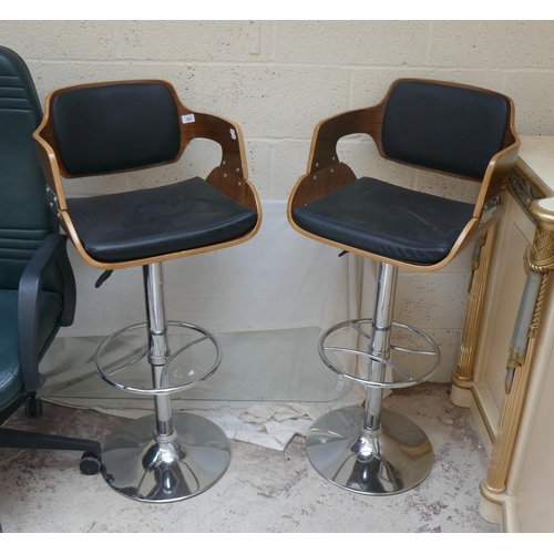 395 - Pair of Eames style bar stools