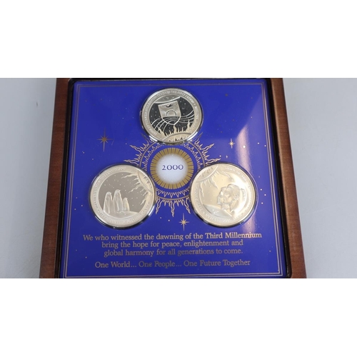 119 - Cased set of 3 silver proof medals - The Dawn of the New Millennium Eyewitness