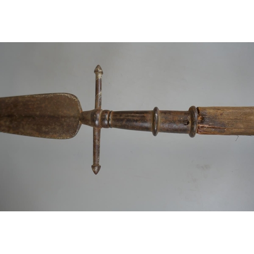 198 - 18thC sergeant spontoon pole arm