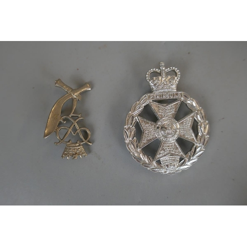 200 - Collection of military badges