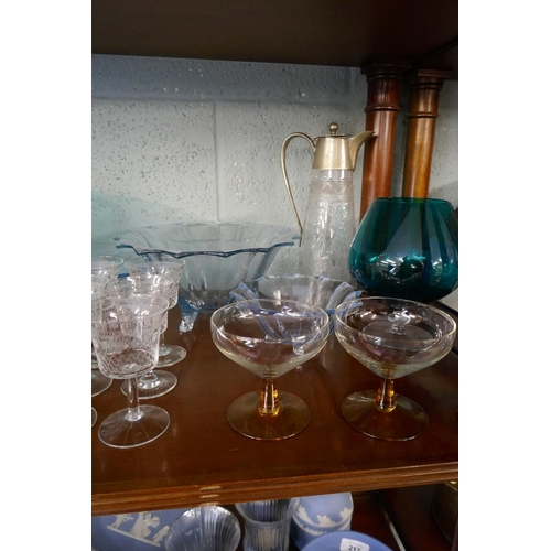 218 - Collection of glass to include decanters