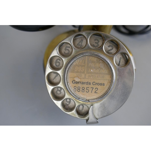 224 - Vintage telephone