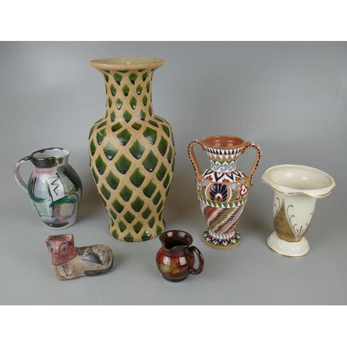 189 - Collection of studio pottery