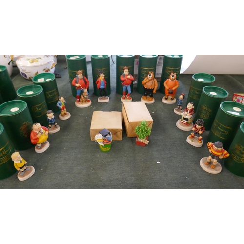 213 - Collection of Robert Harrop Beano figures