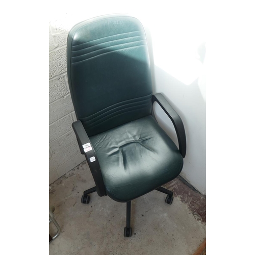 366 - Office chair