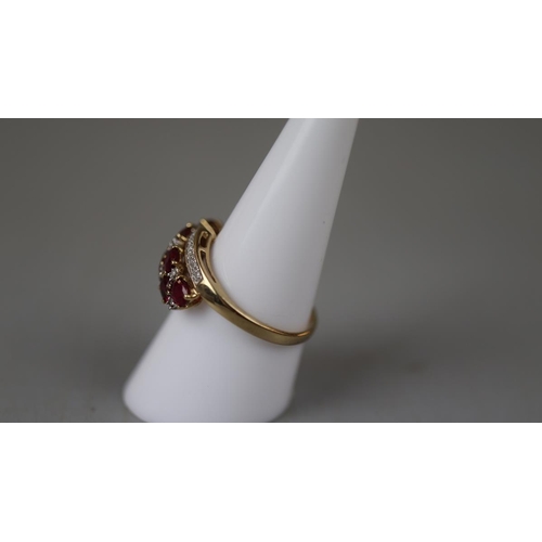 11 - Gold, ruby and diamond set ring - Approx size: Q