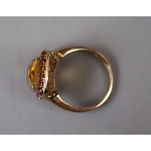 12 - Gold citrine and topaz set ring - Approx size: L½