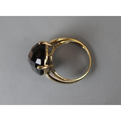 16 - Gold faceted topaz ring - Approx size: K