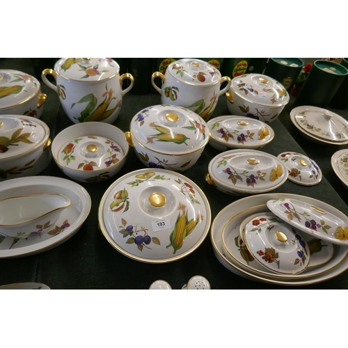 193 - Large collection of Royal Worcester Evesham pattern