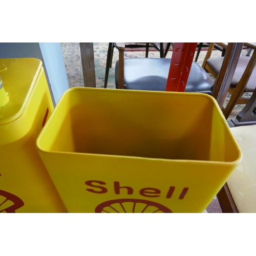 221 - 3 graduated metal storage boxes in the form of Shell oil cans