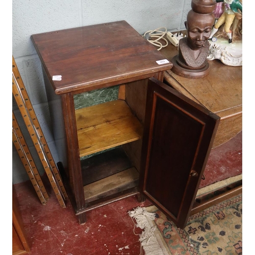 253 - Mahogany pot cupboard