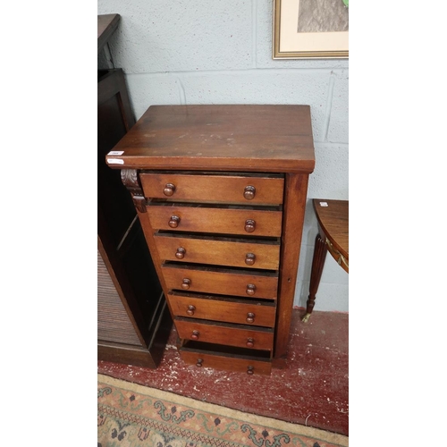 268 - Victorian Wellington chest - Size approx: W: 50cm D: 34cm H: 104cm