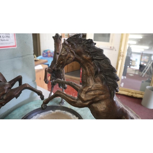 281 - Bronze fountain depicting horses - Approx height: 133cm