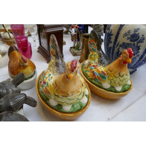 367 - Collectables to include antique china